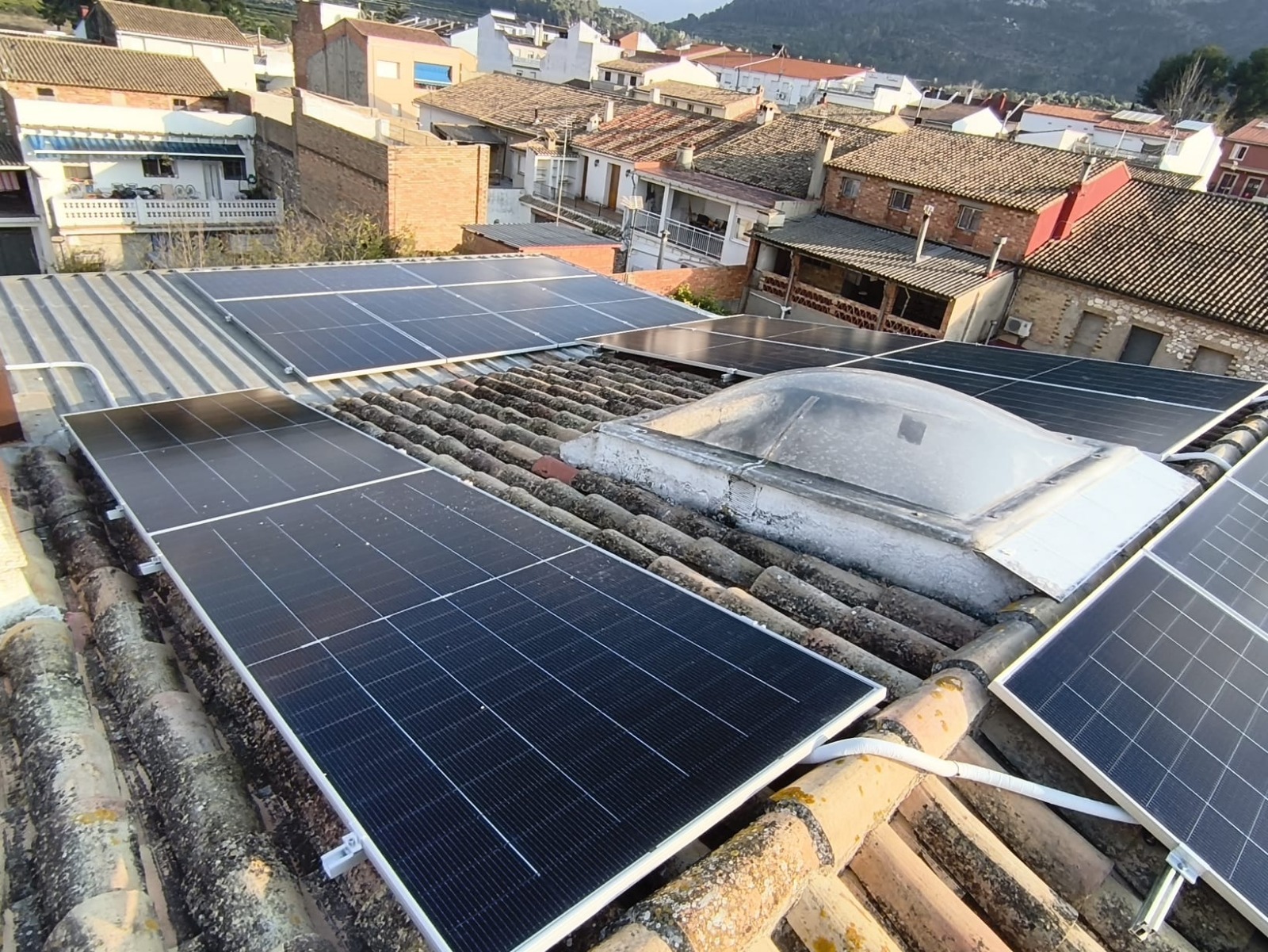 Instalación fotovoltaica comunidad de vecinos