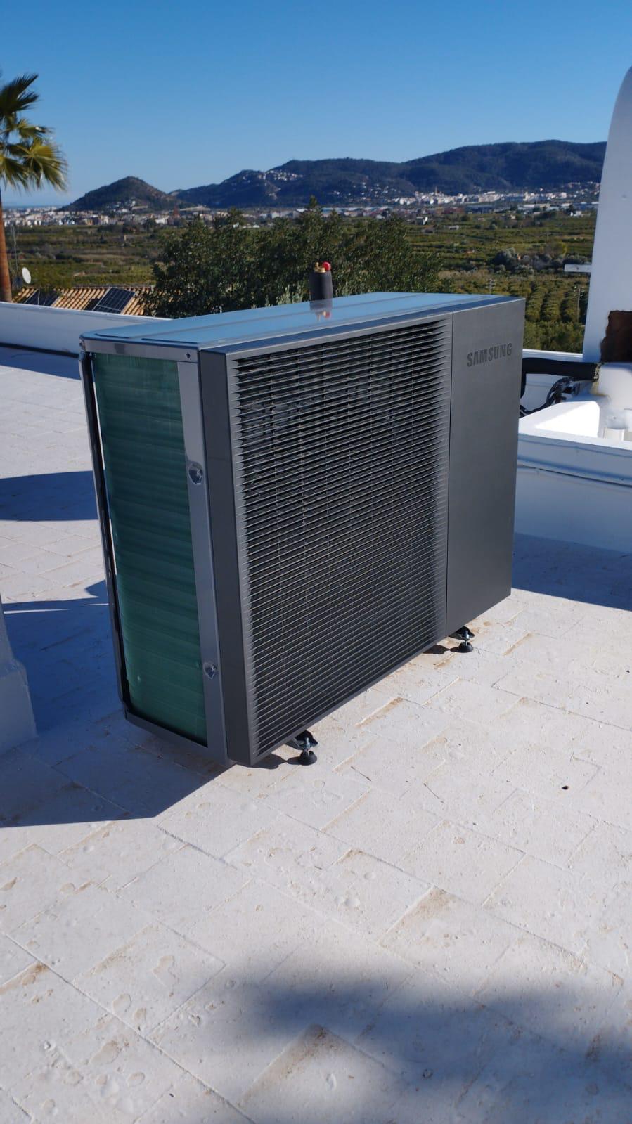 Instalación aerotermia vivienda unifamiliar